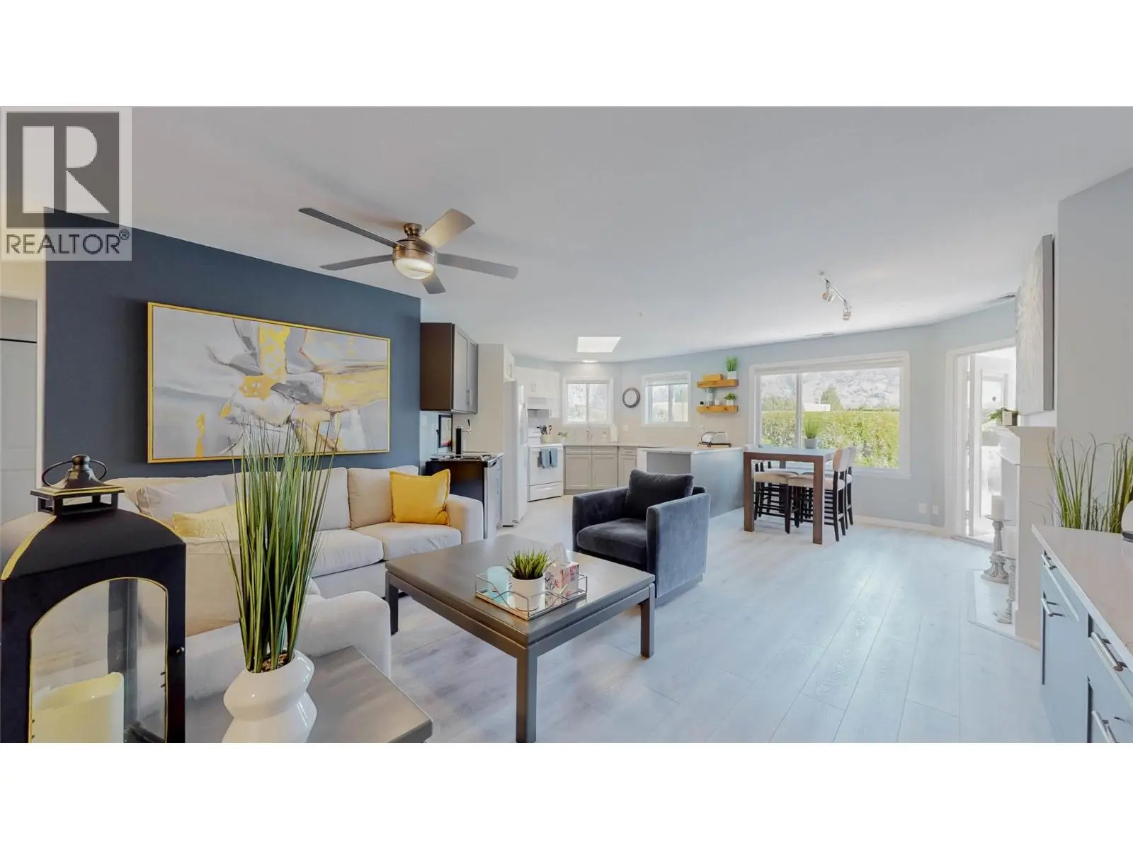 Photo of Listing #10392456